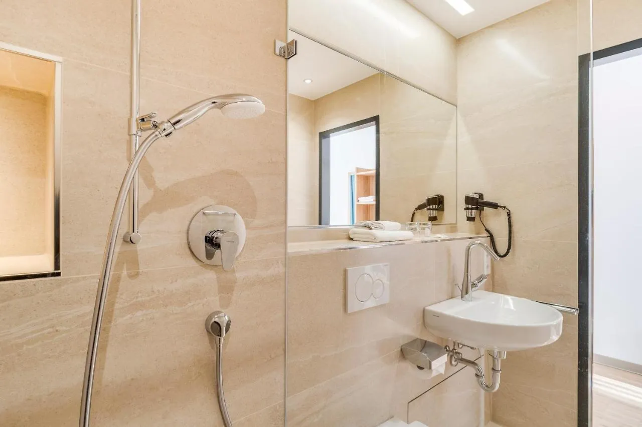 Hotel-Etage Apfelrot Erding Germany